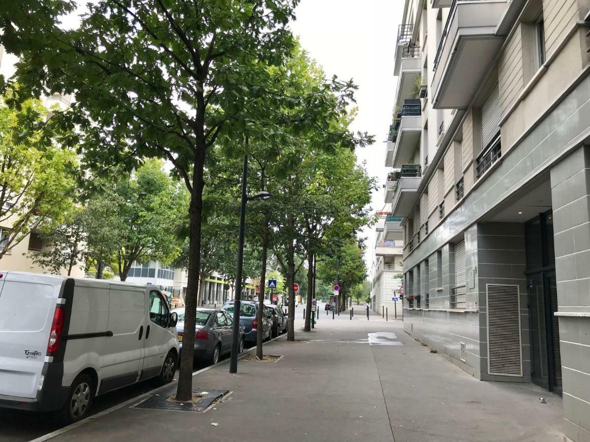 F2 Paris 10Eme Gare Du Nord - Stade De France - Parking سان دوني المظهر الخارجي الصورة